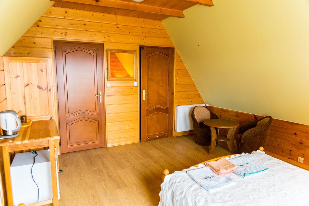 Domek Pod Klonem Agroturystyka Białowieża Szoba fotó