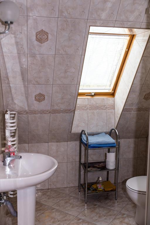 Domek Pod Klonem Agroturystyka Białowieża Szoba fotó